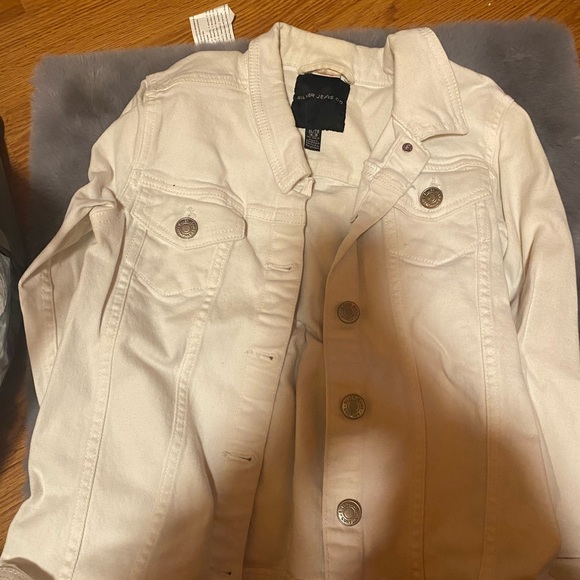 Jean jacket - Picture 2 of 2